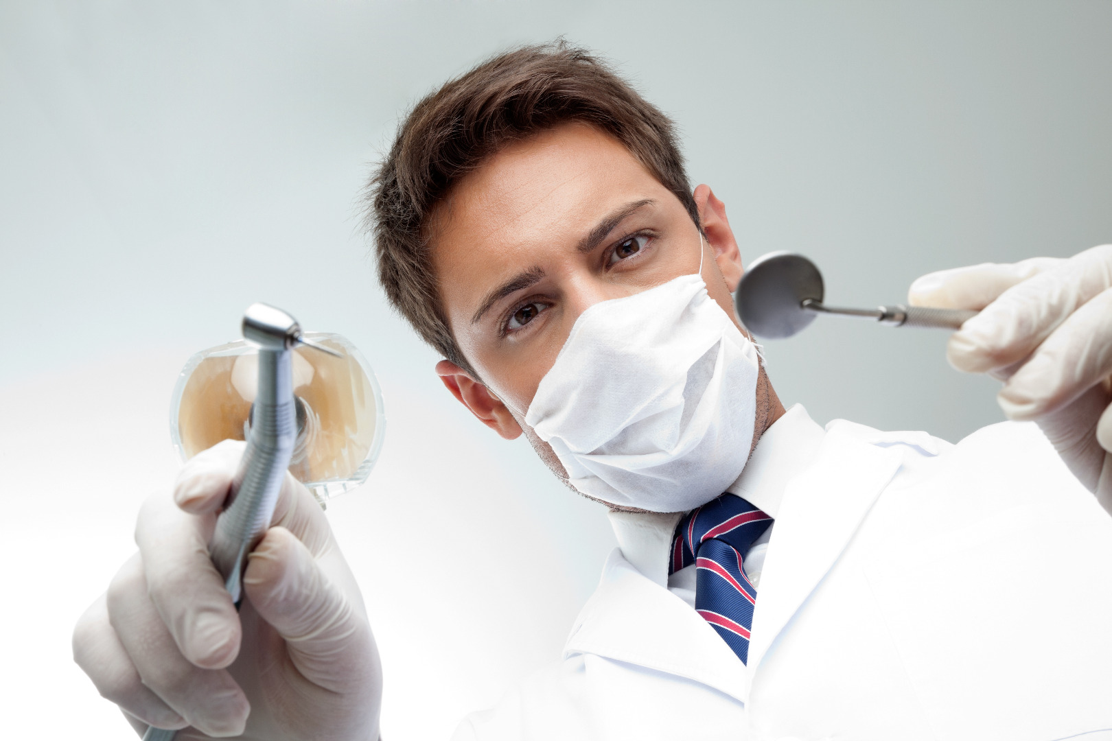 יחסי עובד מעביד בזמן התמחות ברפואת שיניים